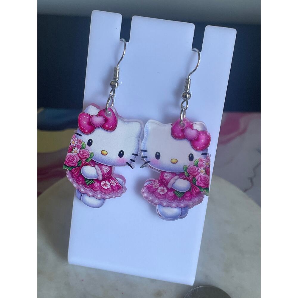 Hello kitty earrings